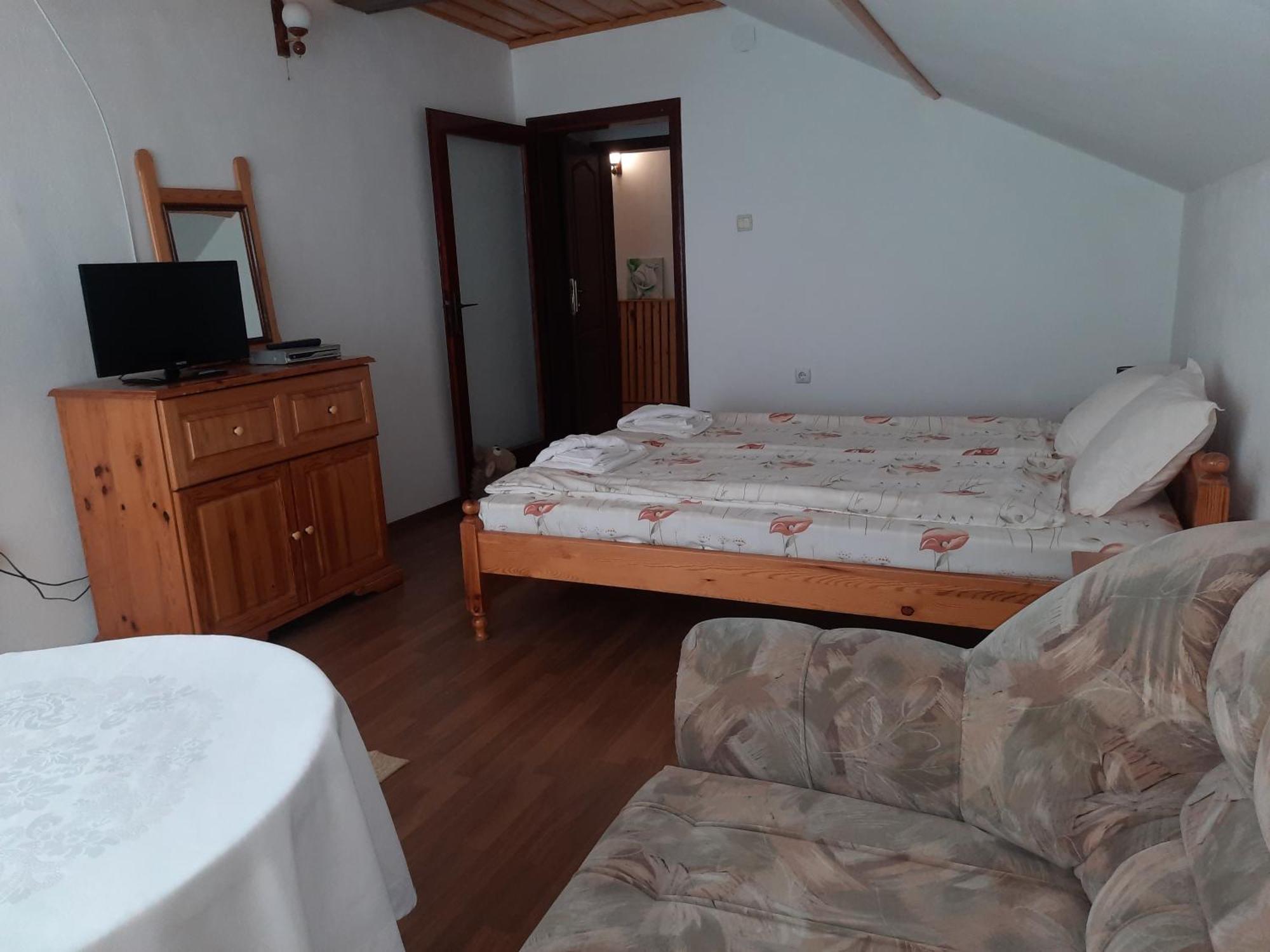 Къща За Гости Сара Velingrad Exterior photo